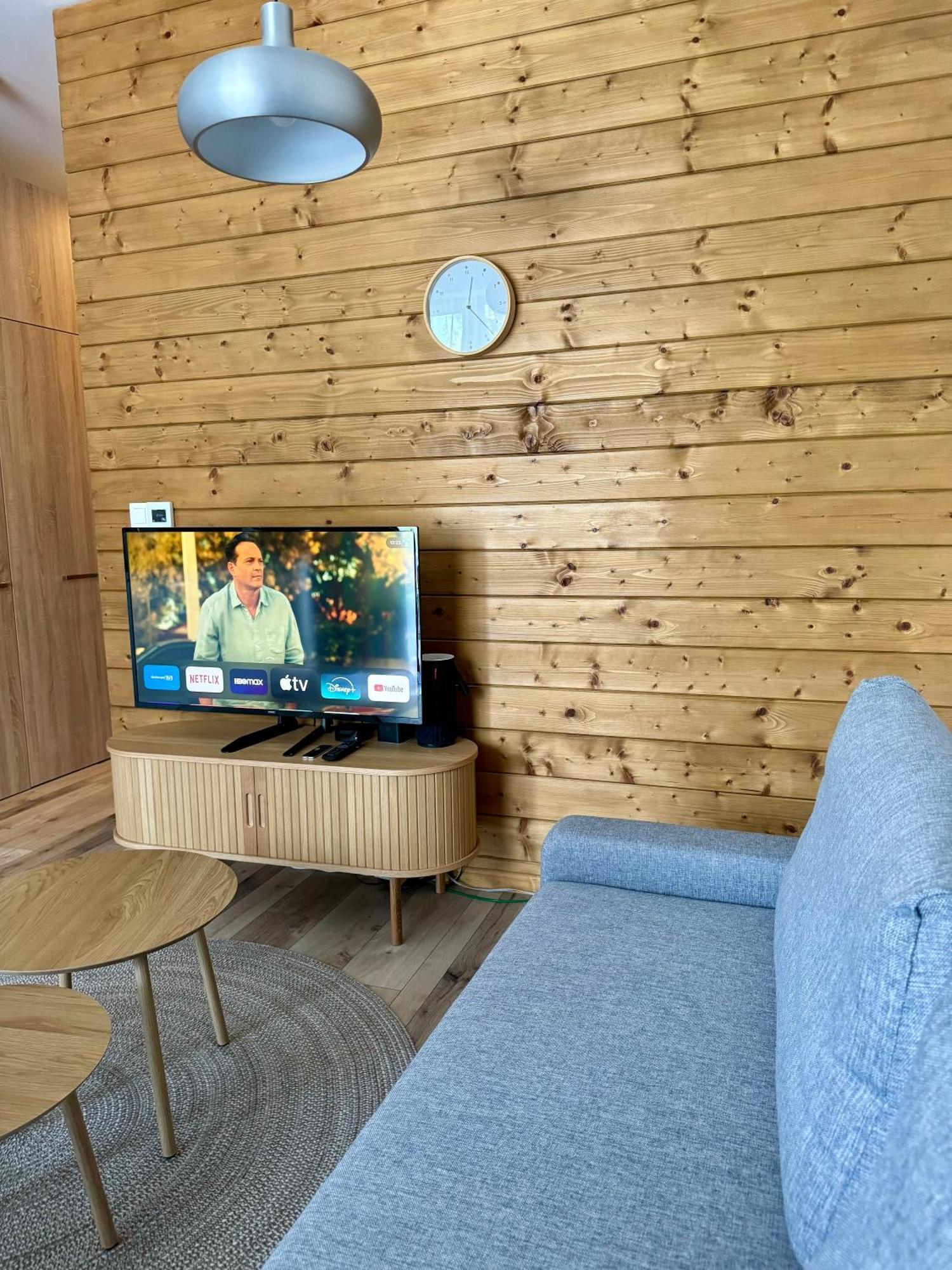 Lovely 1-Bedroom Vacation Home With Free Parking Demanovska Dolina Exteriör bild